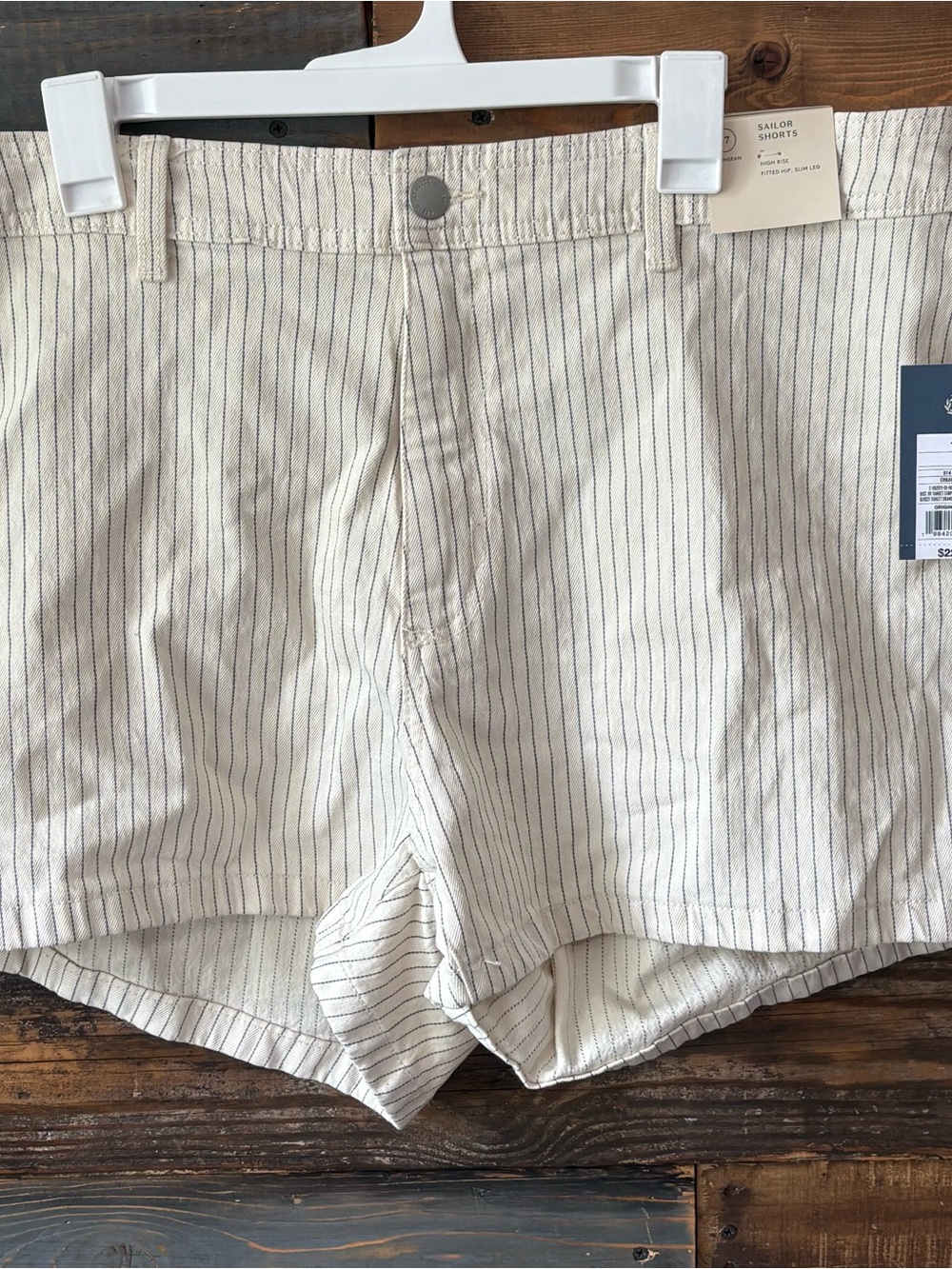 Universal Thread Sailor Shorts White Blue Pinstripe High Rise Size 17 NWT